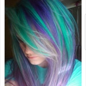 PIC 4 ATTENTION. LOOKING 4 MYSTERY BOXES